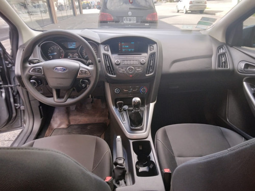 Imagen 11 de 15 de Ford Focus Iii 2017 1.6 Tm 4p 1 Mano Gris Plata Entrega Ya!!