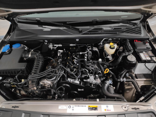 Volkswagen Amarok Highline 4x4 At Plata Tungsteno