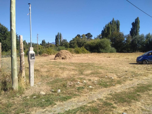 Terreno En El Hoyo. Cercano A Rio Epuyen