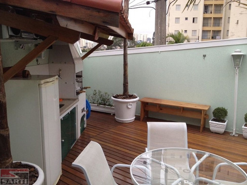 Imagem 6 de 8 de Sobrado , Com Piscina - 02 Vagas - R$ 850.000,00 - St17023