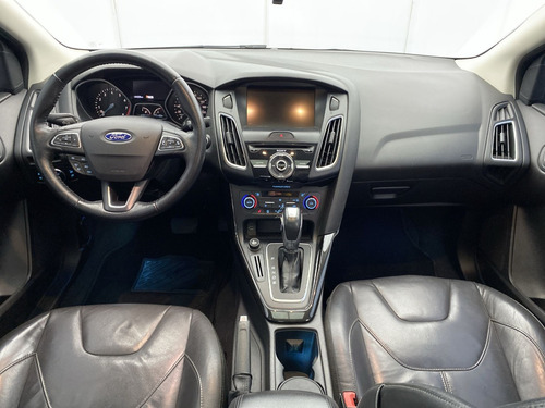 Ford Focus 2.0 Titanium