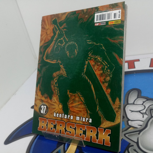 Berserk Vol. 19: Edição De Luxo, De Miura, Kentaro. Editora Panini Brasil Ltda, Capa Mole Em Português, 2021