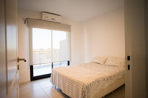 Imagen 14 de 24 de Departamento 2 Amb En Venta. San Fernando