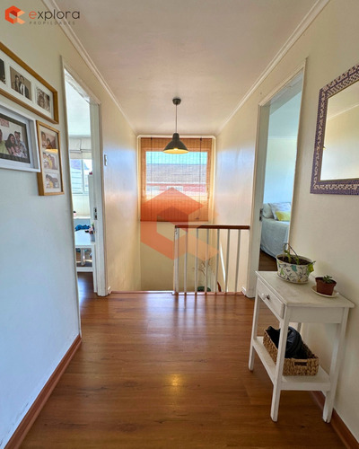 Casa En Venta Sector Las Rosas, Viña Del Mar, 4d 3b 2e