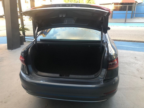 Imagem 14 de 15 de Volkswagen Jetta 1.4 250 Tsi Total Comfortline 2019
