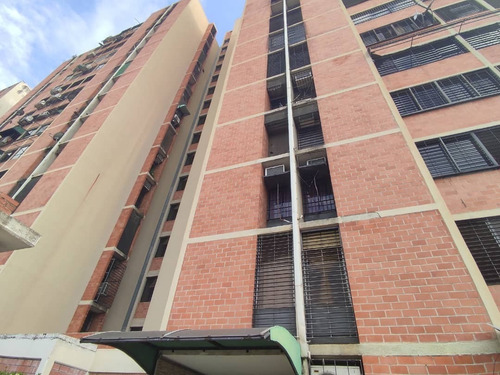 Imagen 4 de 19 de Apartamento En Venta En Urb Bosque Alto, Remodelado 04121994409