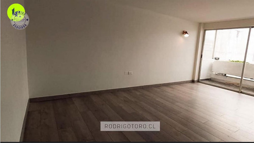 Venta Departamento Renovado En Edificio Colo-colo 3d 1 B