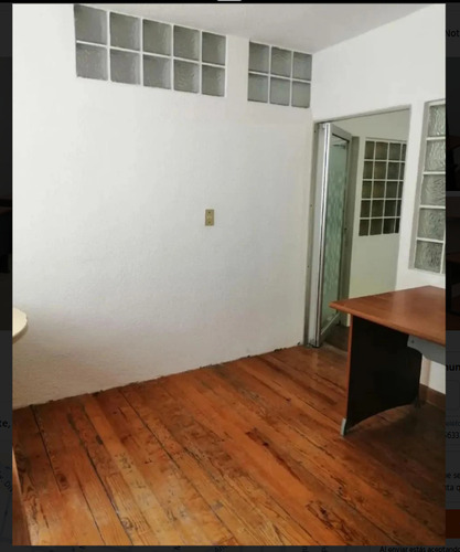 Renta De Casa Con Uso De Suelo En Del Valle Centro, Benito Juarez Jb300
