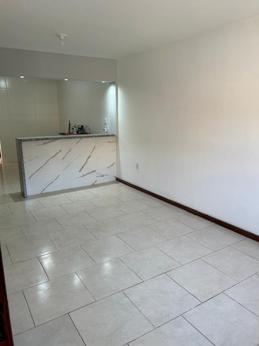 Casa Reformada Com 115m² Em Condomínio E Com Valor Abaixo Do Mercado!