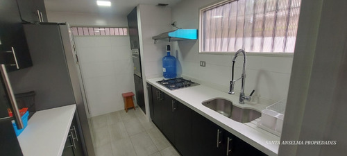 Gran Chalet Recien Remodelado, Con La Mejor Vista De Tomgoy!