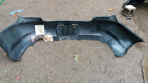Imagen 2 de 2 de Vendo Defensa Trasera De Kia Rio Sedan, Año 2001