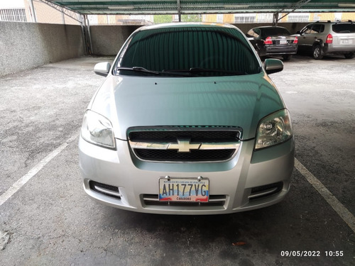 Imagen 2 de 7 de Chevrolet Aveo 2013