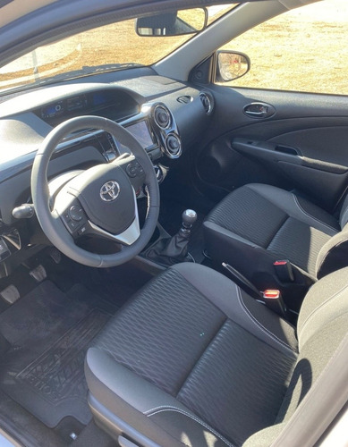 Imagen 8 de 11 de Toyota Etios Etios Xls Pack 1.5