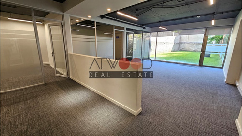 Local / Oficina 289 M2 Con Patio