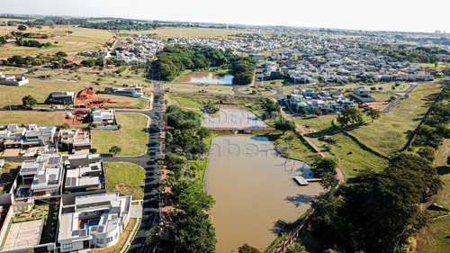Imagem 5 de 10 de Terrenos - Ref: V18071