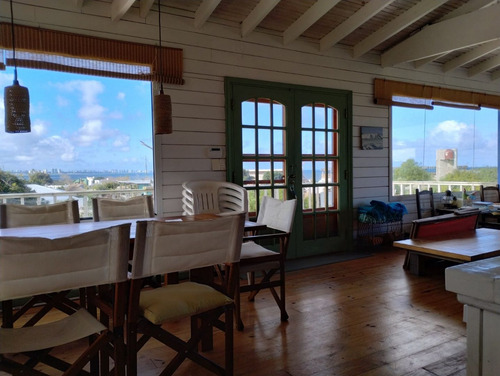Casa En Alquiler Por Temporada De 4 Dormitorios En Las Grutas (ref: Bpv-9337)