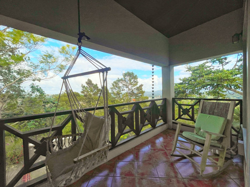 Proyecto Altos De La Floresta En Jarabacoa