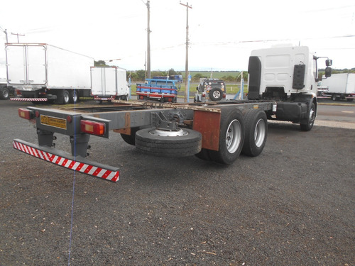 Volvo Vm 260 6x2 2010