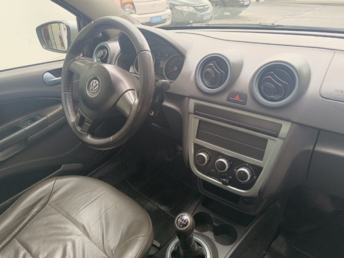 Volkswagen Saveiro 1.6 Cab. Simples Total Flex 2p