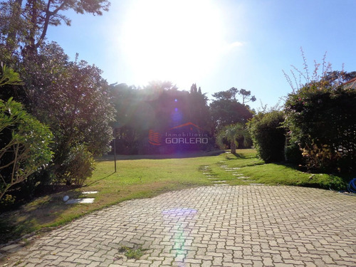 Imagen 29 de 30 de Magnífica Casa En Venta Y Venta Temporal En Punta Del Este, Brava