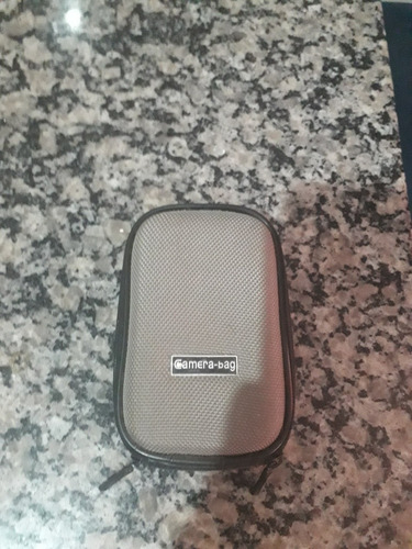Olympus T100 12 Megapixel Zerada