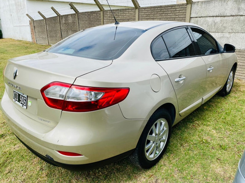 Renault Fluence 2.0 Dynamique 2011