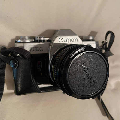 Camara Canon Ae-1 + Funda + Lente + Flash !!!!