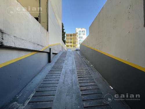 Imagen 2 de 5 de Venta De Cochera Fija Descubierta En Belgrano, Caba