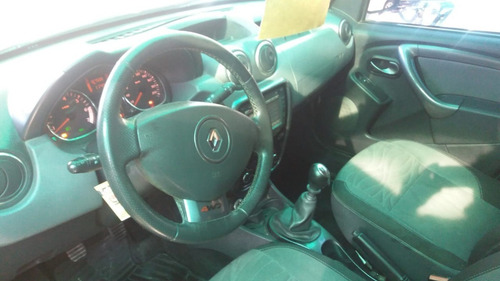 Renault - Duster Luxe 2.0 4x4