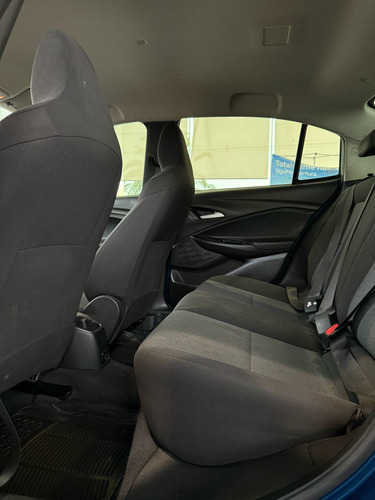 Chevrolet Onix 1.0t Ls Mt