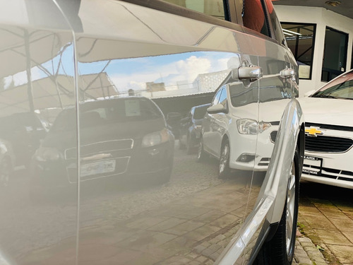 Imagen 5 de 15 de Dodge Journey Sxt 7 Pasajeros 2010 ( 1 Dueño)