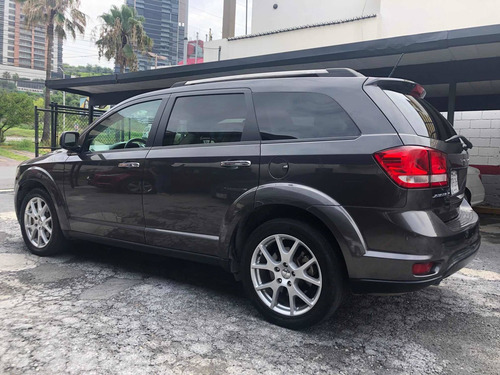 Imagen 3 de 13 de Dodge Journey 3.7 R-t 3.6 Nav Dvd At 2016