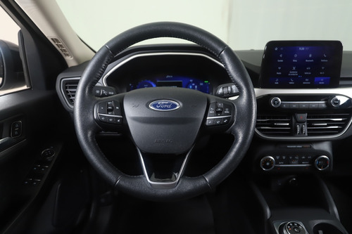 Imagen 12 de 23 de Kuga Se 2.5 Hibrido At Fwd