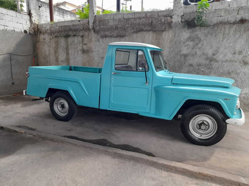 Ford F- 75 Pick-up 4 X 4