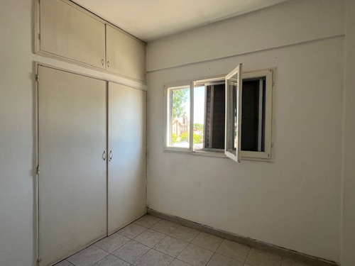 Alquiler Departamento 3 Dormitorios Campana Con Cochera