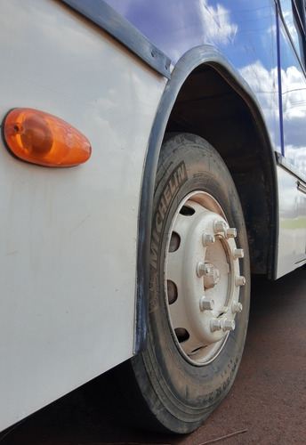 Onibus Urbano M Benz 1417 40 LG Ano 2001