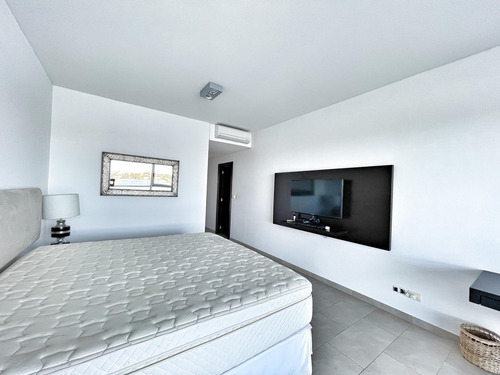 Imagen 19 de 30 de Departamento En Venta Ubicado En La Barra, Punta Del Este, Punta Del Este / Maldonado