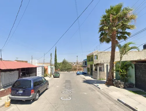 Casa En Venta De Remate Bancario- Celerino Navarro Lomas Del Paraíso, Gdl., Jal. -jcbb2