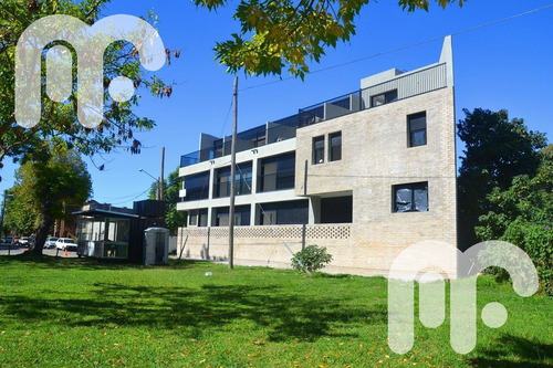 Imagen 2 de 30 de Venta Departamento - Tolosa
