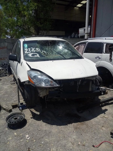Imagen 12 de 15 de Toyota Sienna 2013 Minivan Por Partes Refacciones Yonke