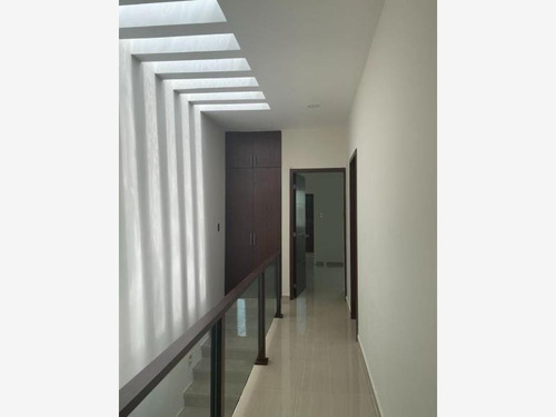Imagen 8 de 9 de Casa Sola En Venta Las Lomas Residencial