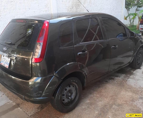 Ford Fiesta Automatico