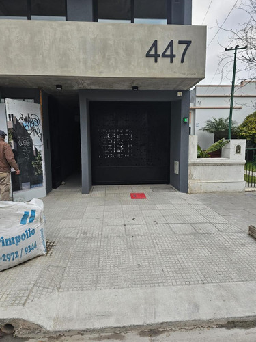 Cochera En Banfield, Lomas De Zamora A Estrenar !