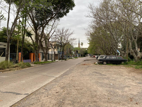 Lote En Venta En Zona Comercial Del Bajo De San Isidro