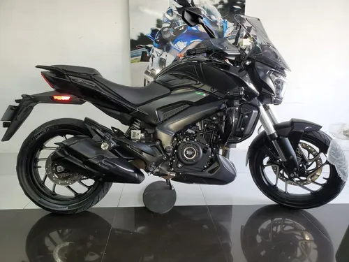 Bajaj Dominar 400 Touring 2023