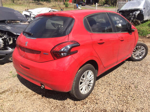 Imagem 2 de 8 de Sucata Peugeot 208 2017 1.0 3cc Flex - Rs Auto Peças