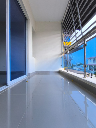 Apartamento De 2 Habitaciones Un Baño Sala Cocina Comedor Ar