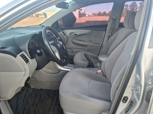 Imagen 5 de 9 de Toyota Axio Aut
