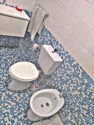 Piso De 4 Ambientes , Con Cochera En Quilmes.