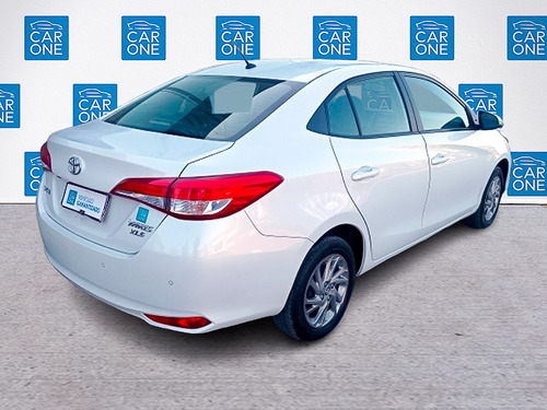 Toyota Yaris 1.5 XLS CVT 4P